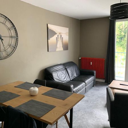 Appartement Tout Confort Dans Une Residence Calme Givet Kültér fotó