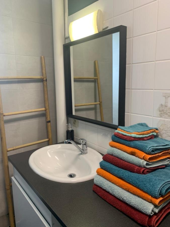 Appartement Tout Confort Dans Une Residence Calme Givet Kültér fotó