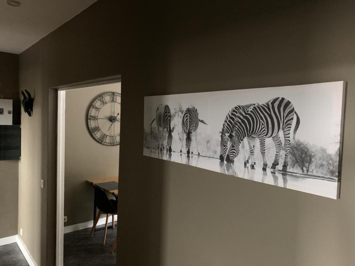 Appartement Tout Confort Dans Une Residence Calme Givet Kültér fotó